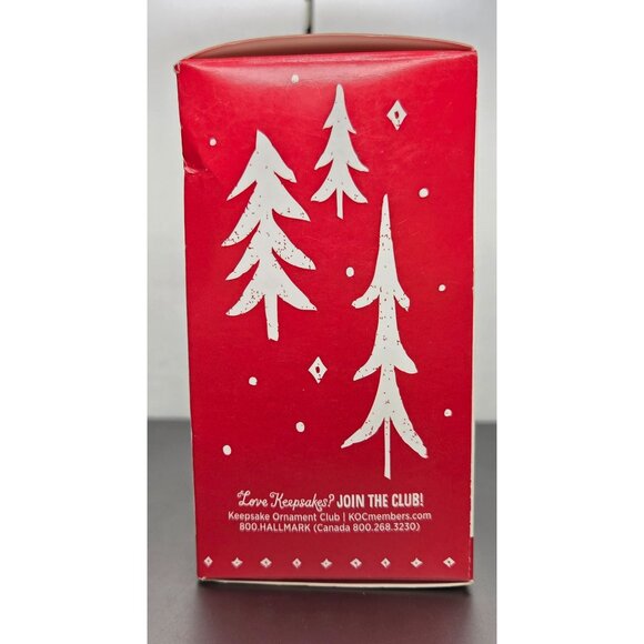 Hallmark Keepsake 2015 Granddaughter Christmas Ornament Polar Bear Inner Tube - Picture 9 of 10